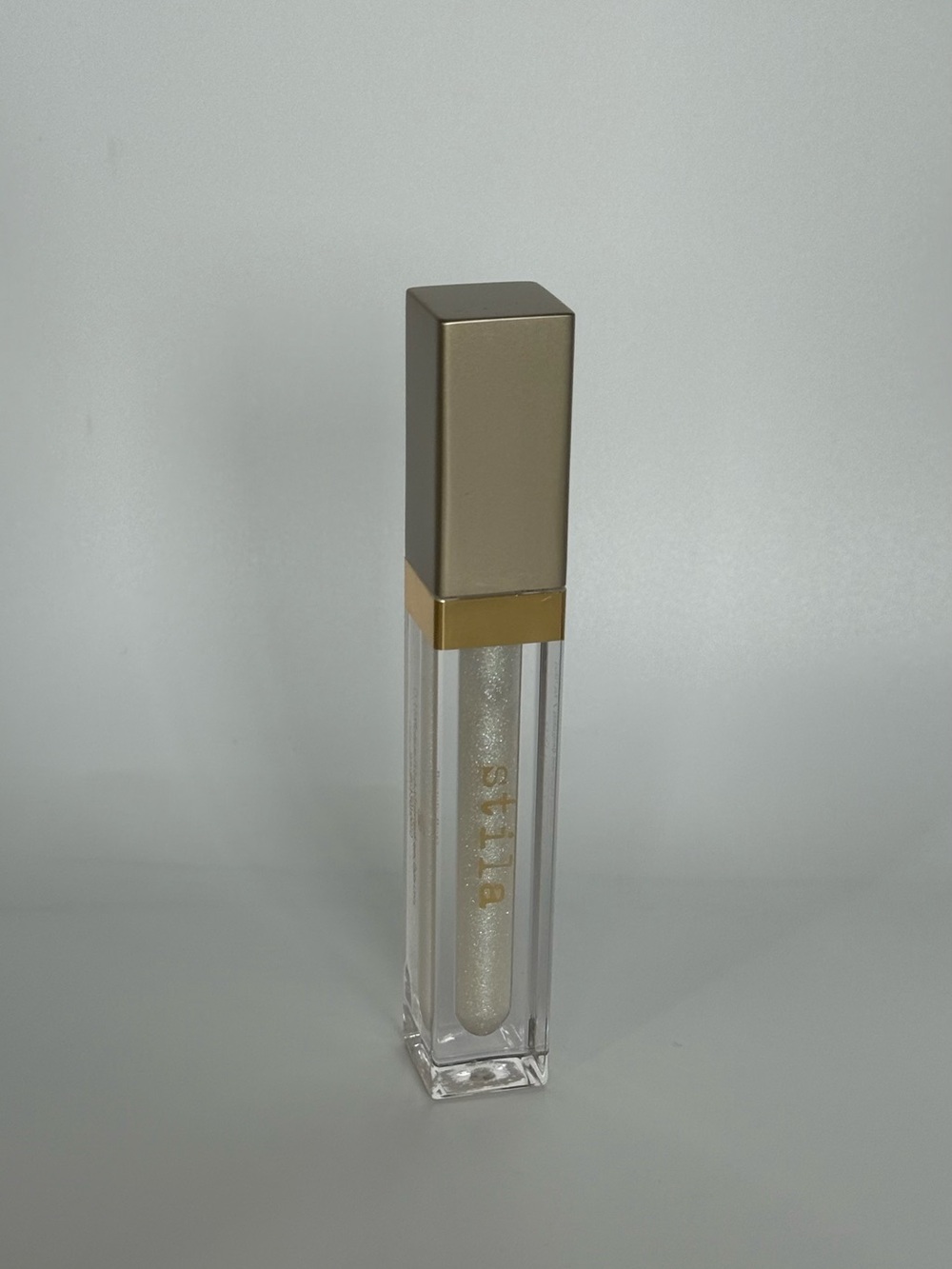 Stila lip gloss— white space